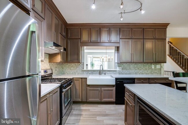 Building Photo - 3105 Sutherland Hill Ct