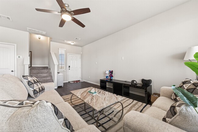 Building Photo - 3815 W Alessano Ln