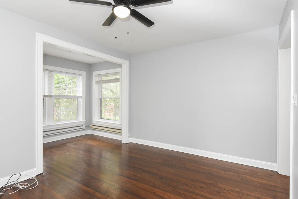 Building Photo - 943 Judson Ave