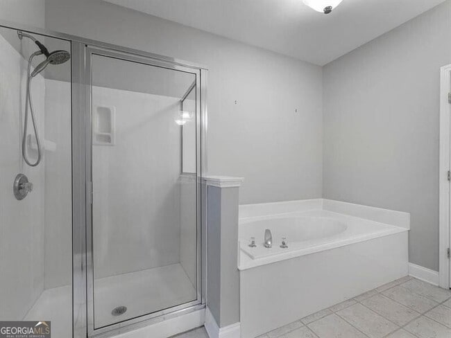 Building Photo - 820 Freedom Ln