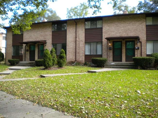Primary Photo - 1248 Northfield Ave NE