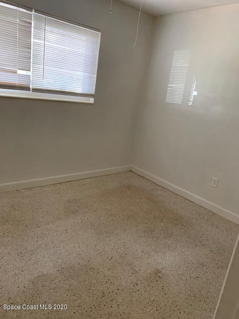 Building Photo - 726 Lund Ct