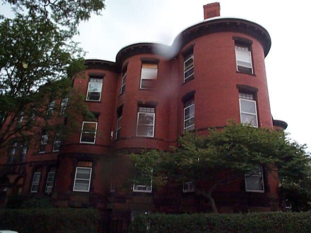 Primary Photo - 1887 Beacon St