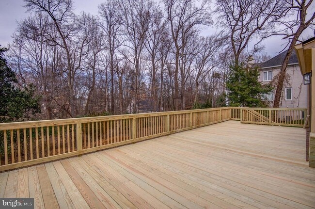 Building Photo - 9704 Hall Rd