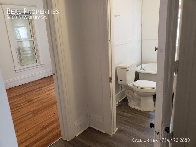 Building Photo - 5860 Newberry St