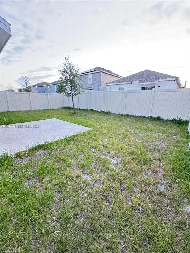 Building Photo - 1204 Deepwater