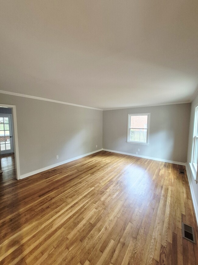 Building Photo - 97 Waterview Dr