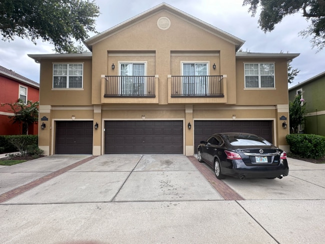 Building Photo - 1421 Pine Oak Trail