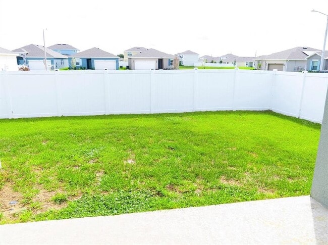 Building Photo - 445 Silver Palm Dr