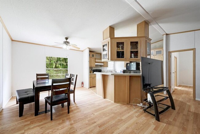 Building Photo - 7807 Williamson Creek Drive