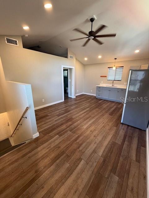 Building Photo - 2448 4th Ave N