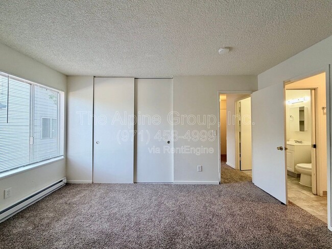 Building Photo - 13341 SW 17th St