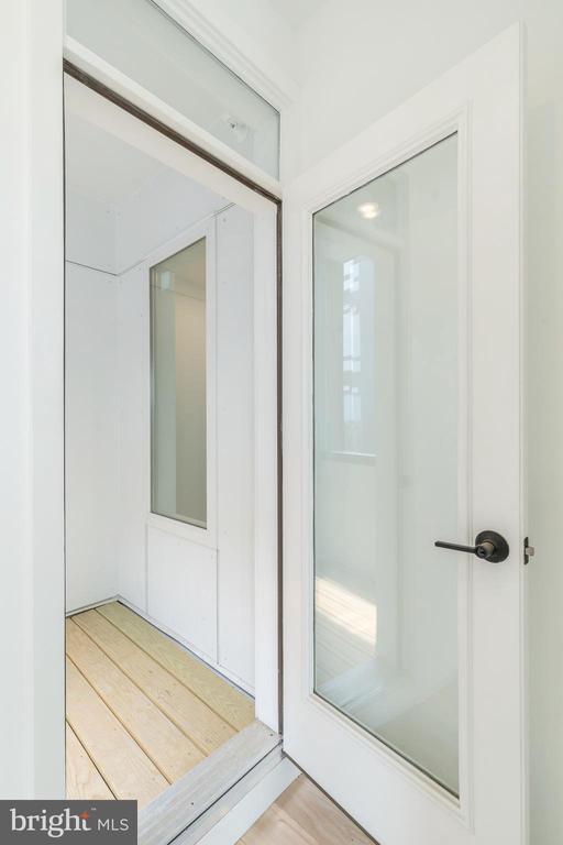 Building Photo - 1154 N Lee St