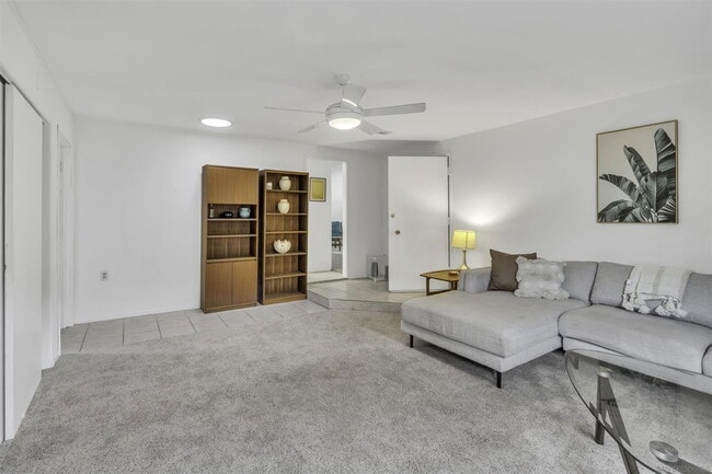 Building Photo - FULLY FURNISHED Mid-Century Modern 3 Bed R...