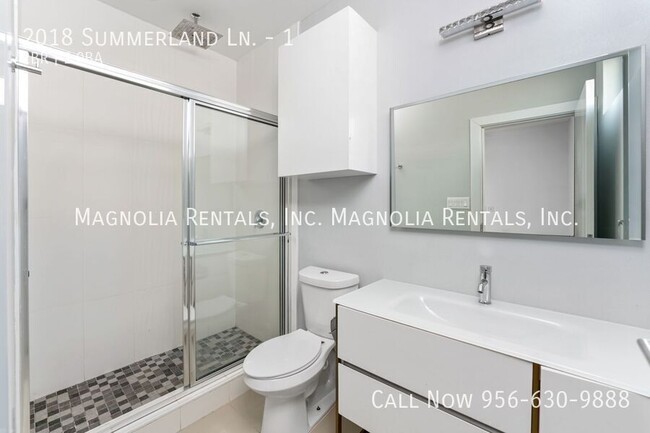 Building Photo - Edinburg Apartment - 3 bedroom & 2 bath - ...
