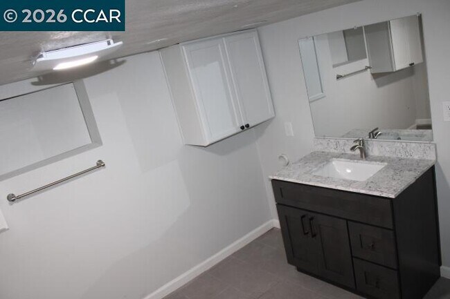 Building Photo - 2680 Appian Way