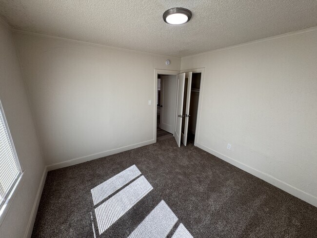 Building Photo - 2710 79th Ave