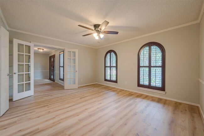 Building Photo - 15511 Rana Ct