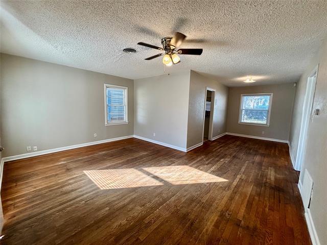 Building Photo - 5856 Trigg Dr