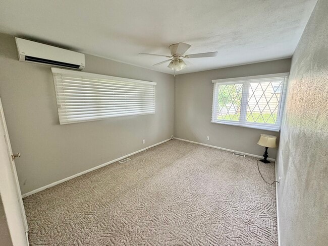 Building Photo - 4316 El Rancho Dr