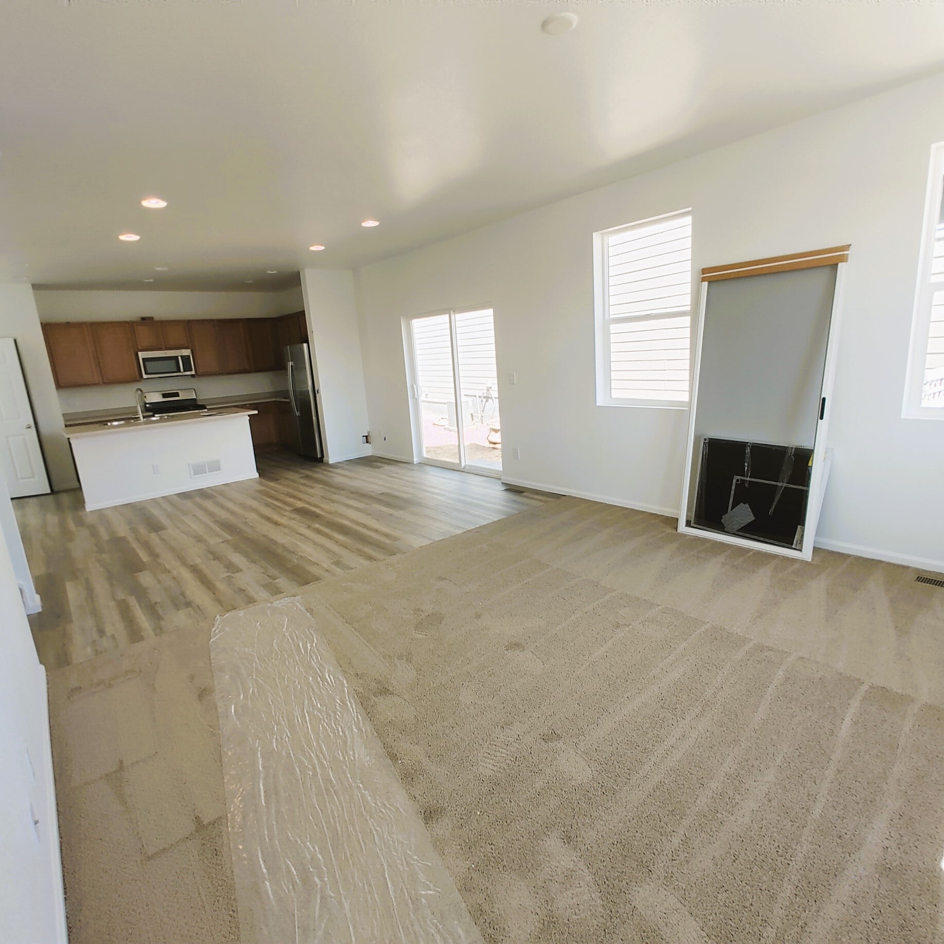 Large Great Room - 18901 E 66th Pl