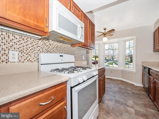 Building Photo - 15505 Villisca Terrace