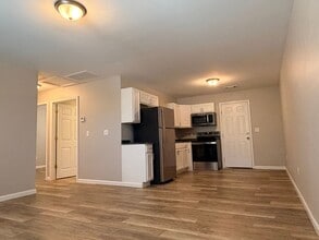 Building Photo - 67 Aloha Cir