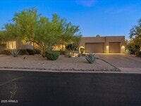 Building Photo - 5447 E Ron Rico Rd