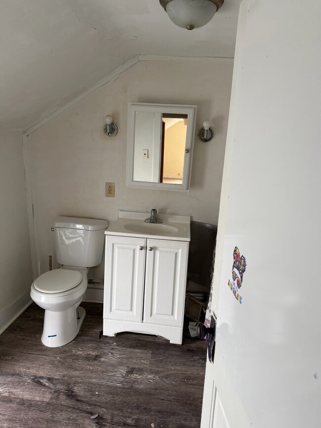 Building Photo - 1233 2nd Ave S