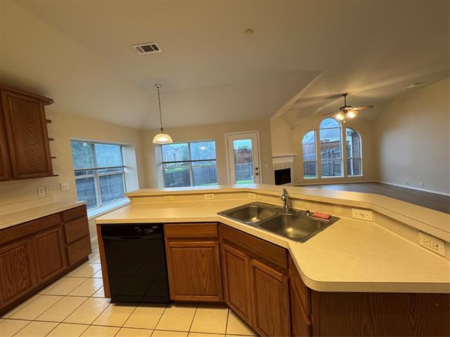 Building Photo - 2801 Tallahassee Ct