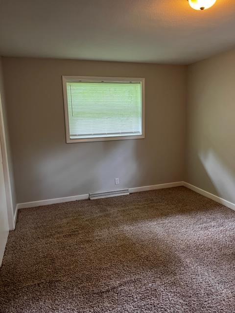 Building Photo - 407 Englewood Dr