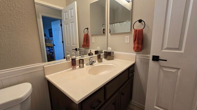 Building Photo - Single Story South Reno Home in Gated Community