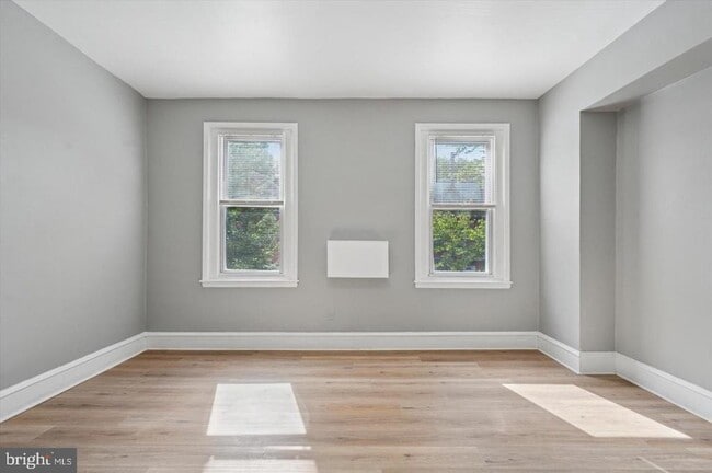 Building Photo - 247 S 44th St