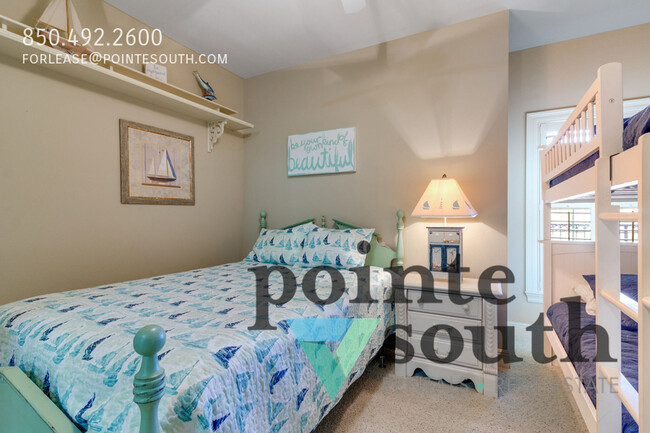 Building Photo - Furnished Condo in Destin!