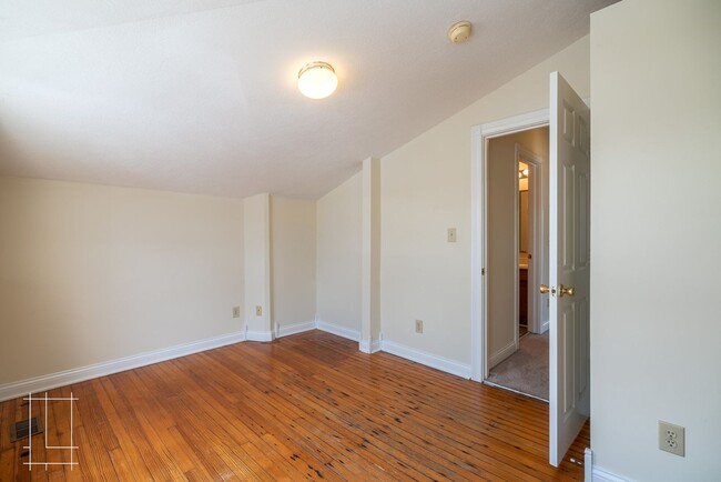 Building Photo - Available 5/12/2025