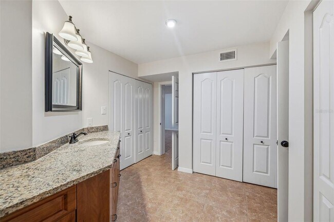 Building Photo - 2533 Dolly Bay Dr