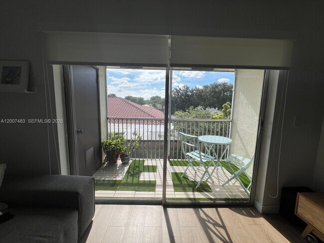 Building Photo - 2369 NW 89th Dr