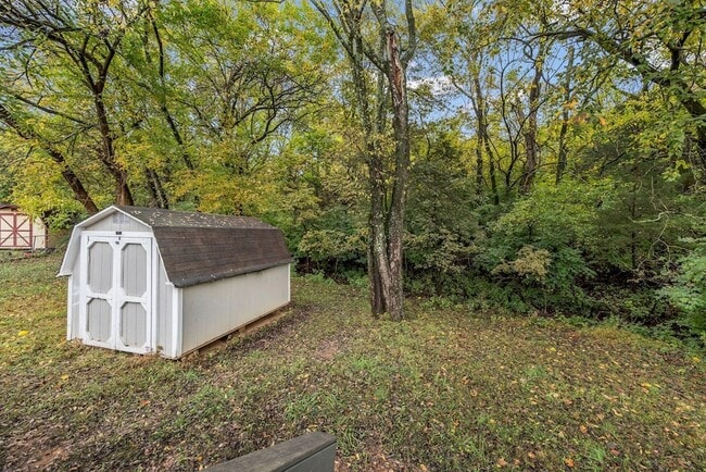 Building Photo - 212 Trailway Cir