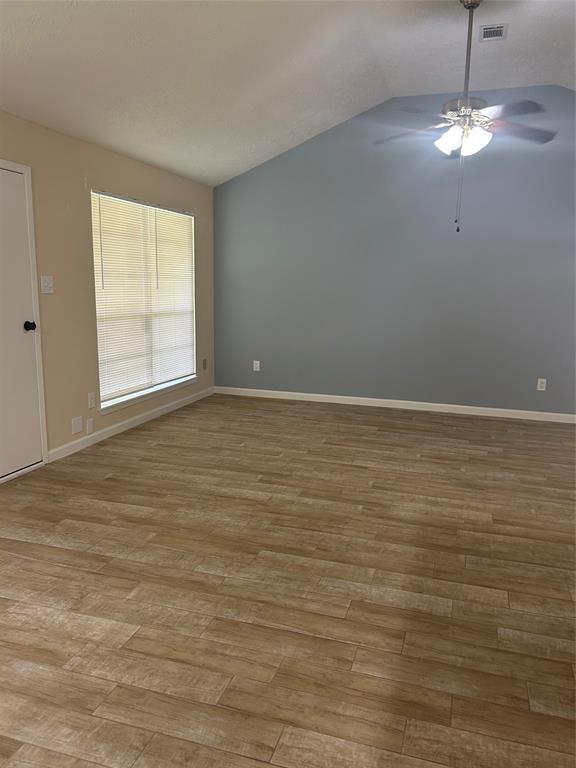 Building Photo - 4929 Meadow Pl Dr