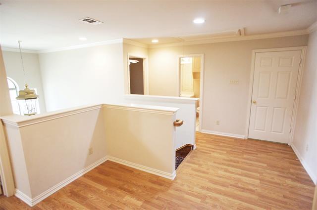 Building Photo - 6358 Llano Ave
