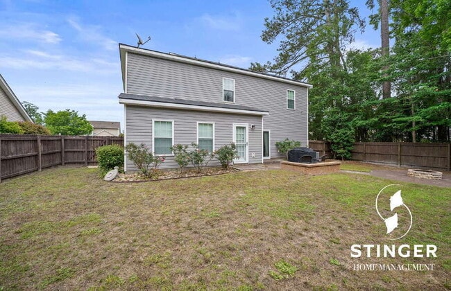 Building Photo - 67 Wintergreen Dr
