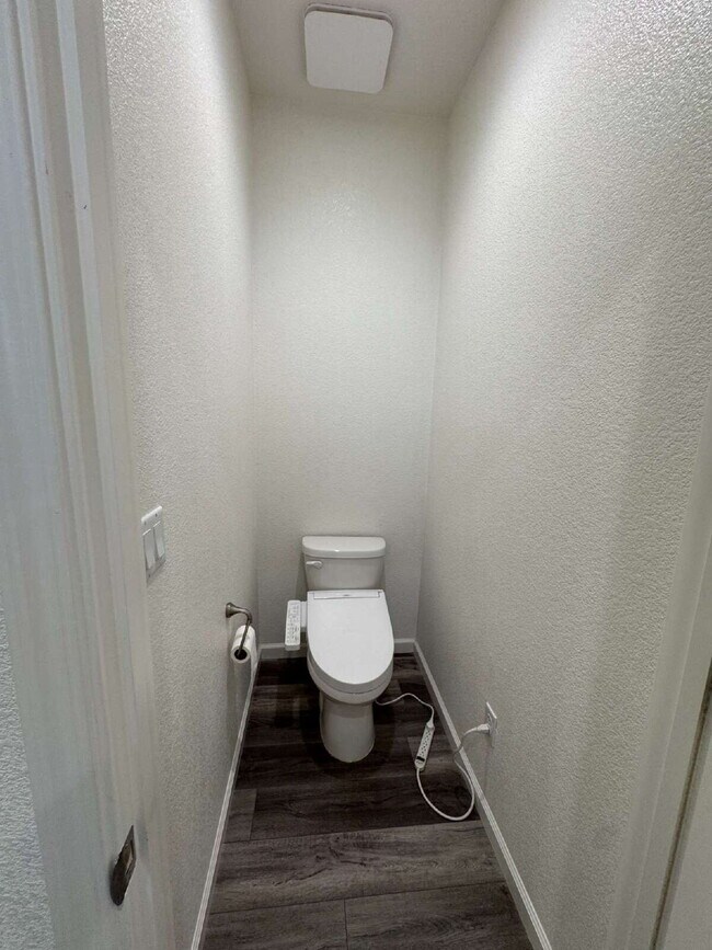 Building Photo - Move In Special!  The Home That Stands Alone — Literally