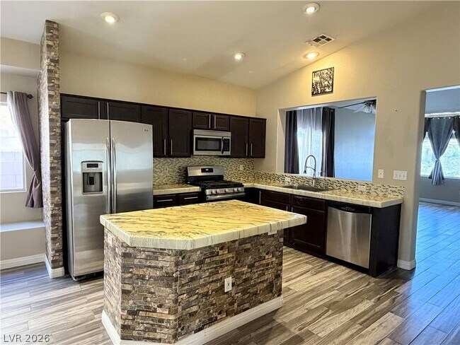 Building Photo - 4455 Prosperity Point St