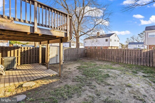 Building Photo - 3918 Usher Ave