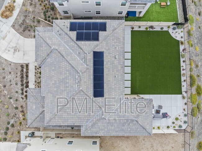 Building Photo - 28649 Windbreak Tr