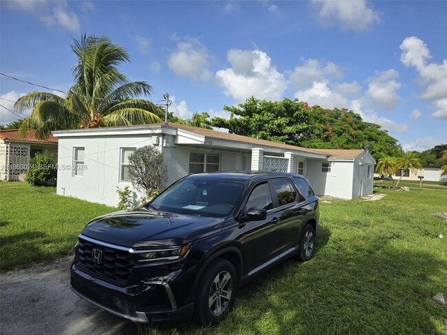 Building Photo - 17193 NE 18th Ave