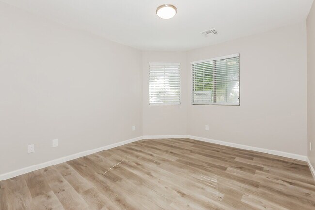 Building Photo - 22384 E Vía Del Palo