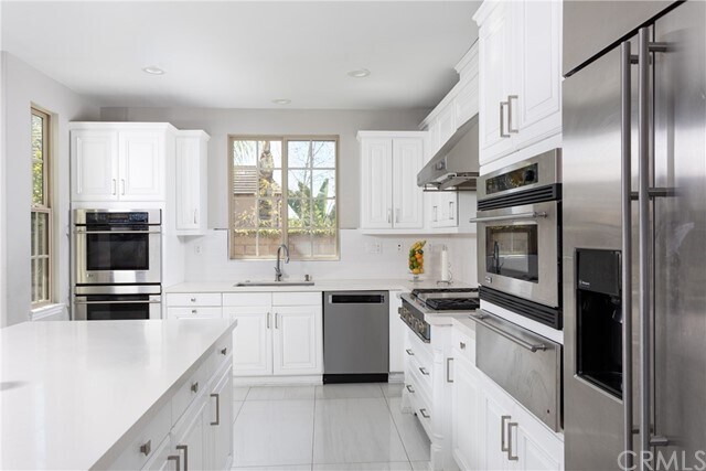 Building Photo - 6 Julia St