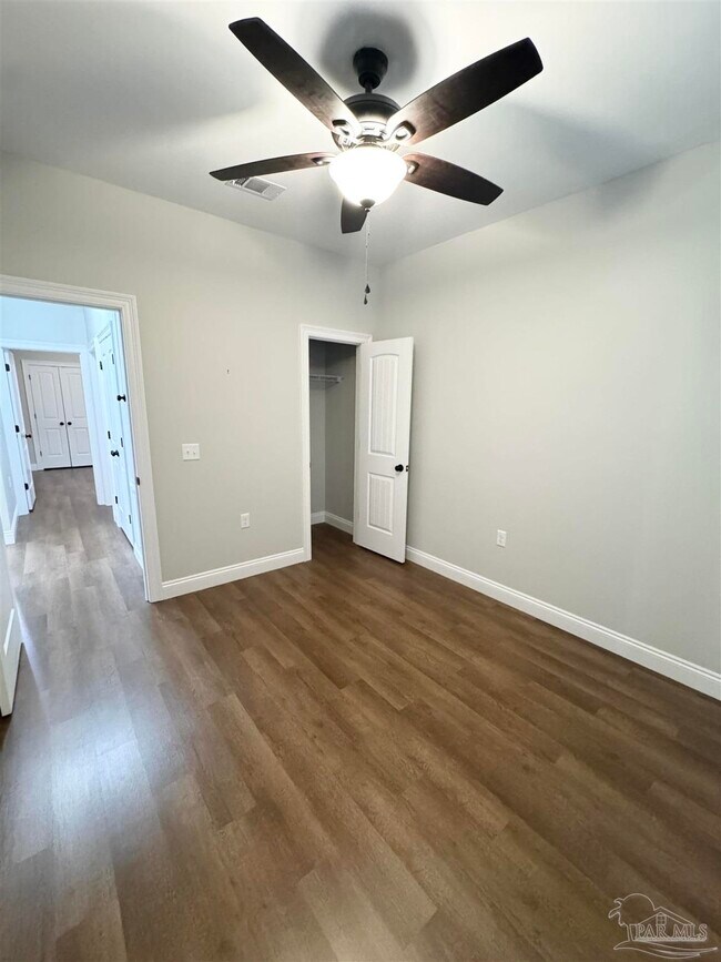 Building Photo - 3294 Damon Dr