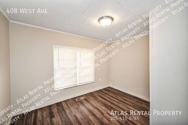 Building Photo - 408 West Ave